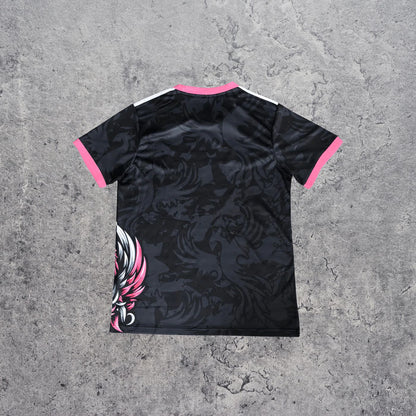 'Pink Liverbird' Limited Kit